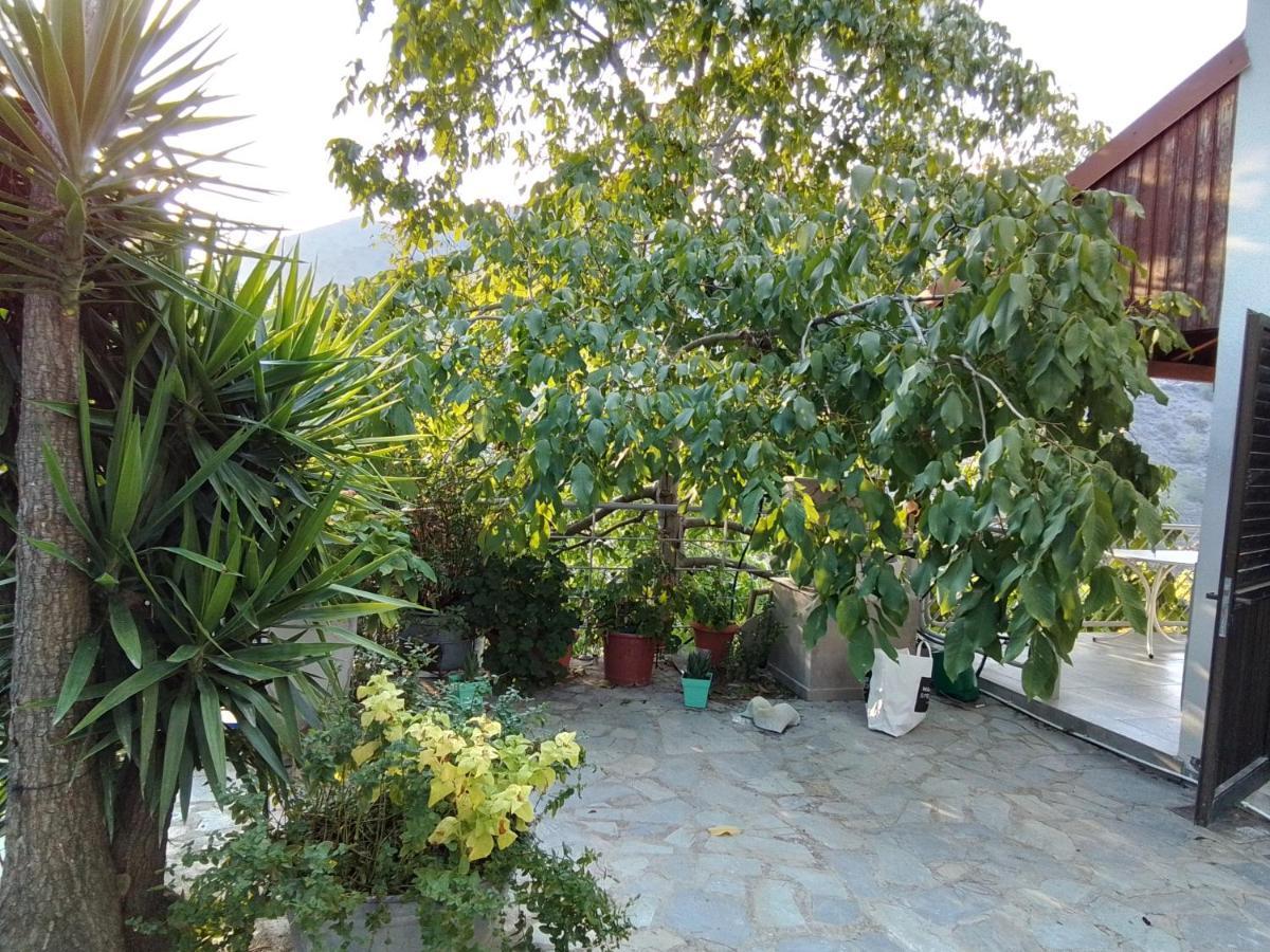 Kampi Double Storey House In The Village Nicosia Luaran gambar