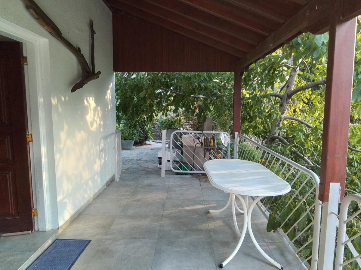 Kampi Double Storey House In The Village Nicosia Luaran gambar