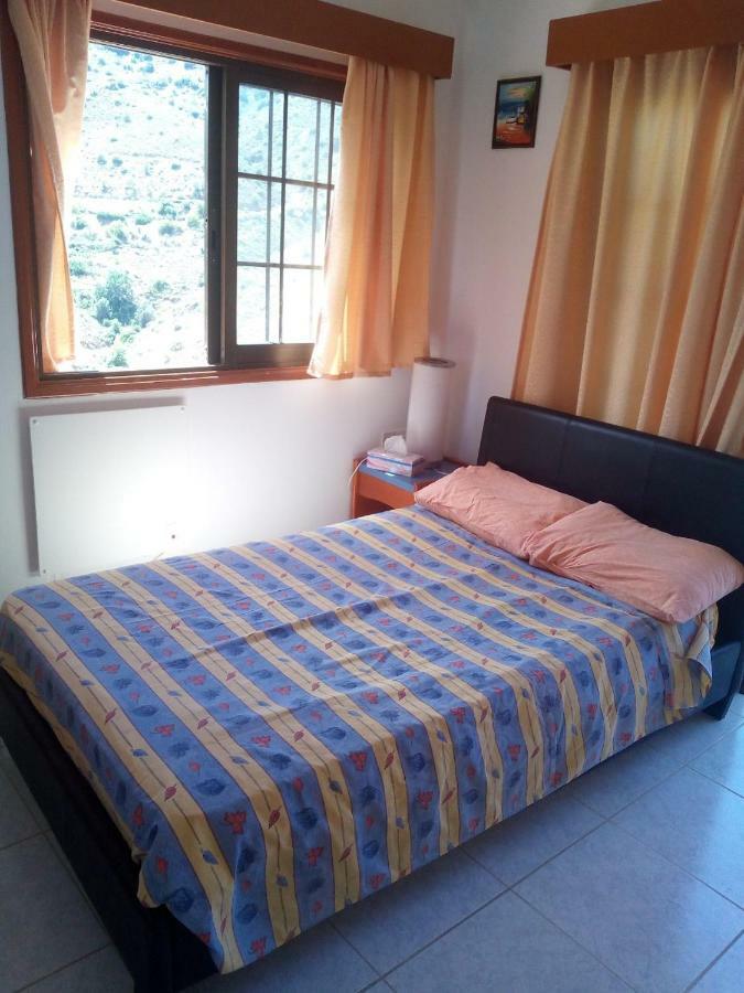 Kampi Double Storey House In The Village Nicosia Luaran gambar